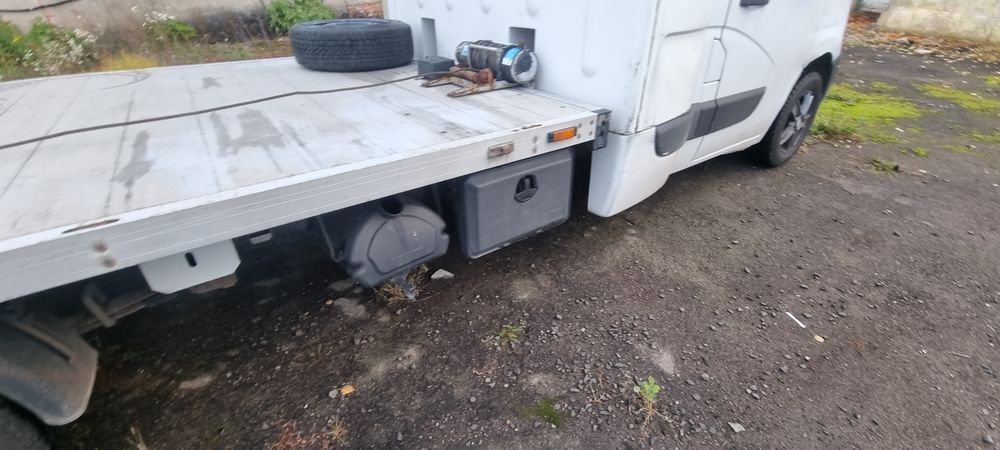 Автовоз Renault Master