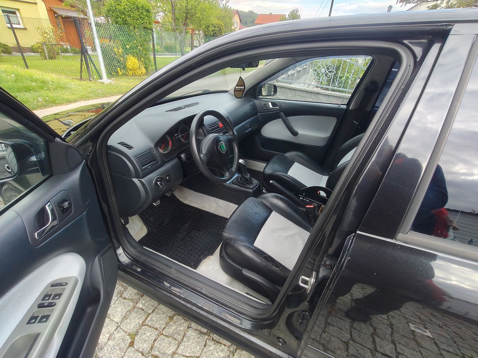 Skoda Octavia RS 1.8T 179KM | Czarna, Gwint, | RS z