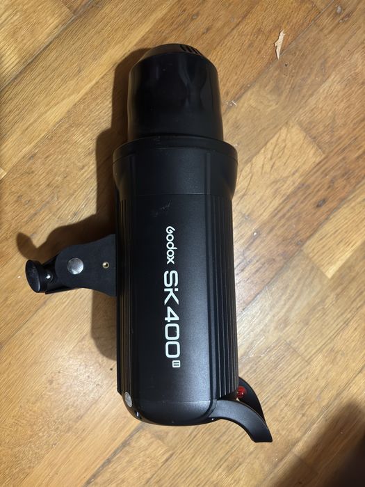 Flash Godox SK400 ii