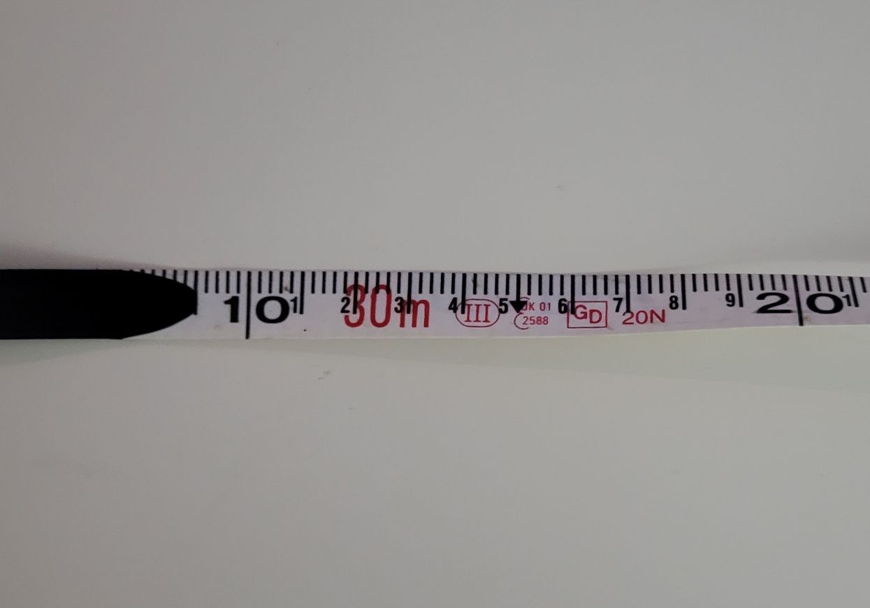 Wickes taśma miernicza budowlana pomiarowa 30 m 100 ft centymetry cale