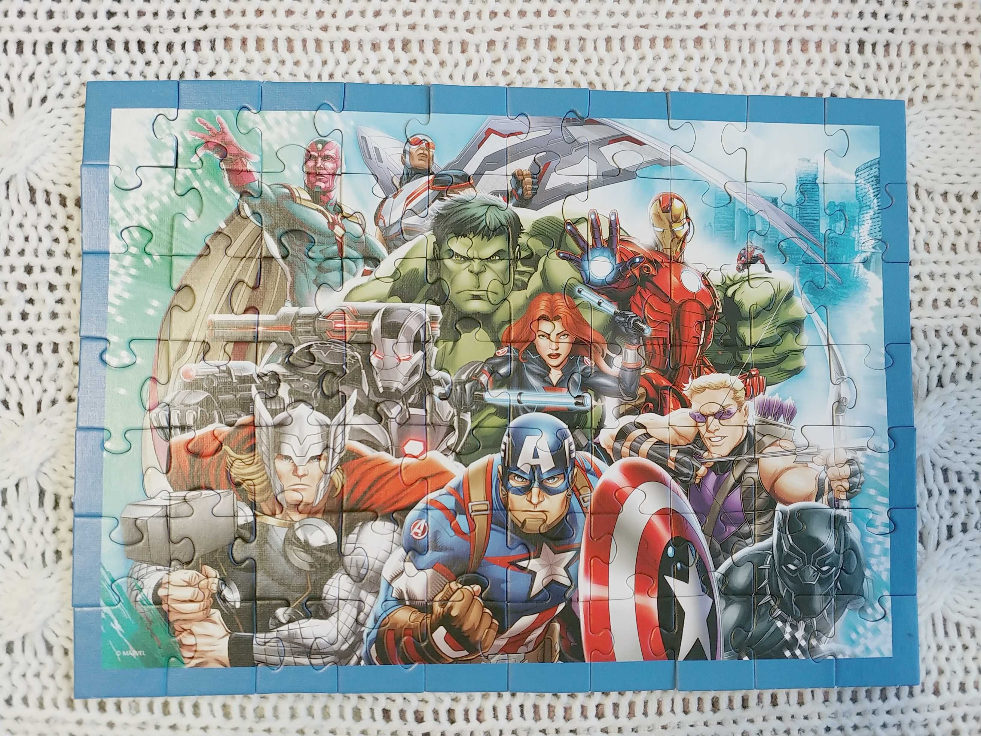 Trefl Puzzle 4w1 Odważni Avengersi 34386