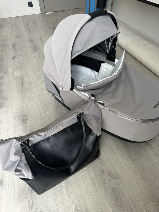 Продам люльку Cybex Priam Soho Grey