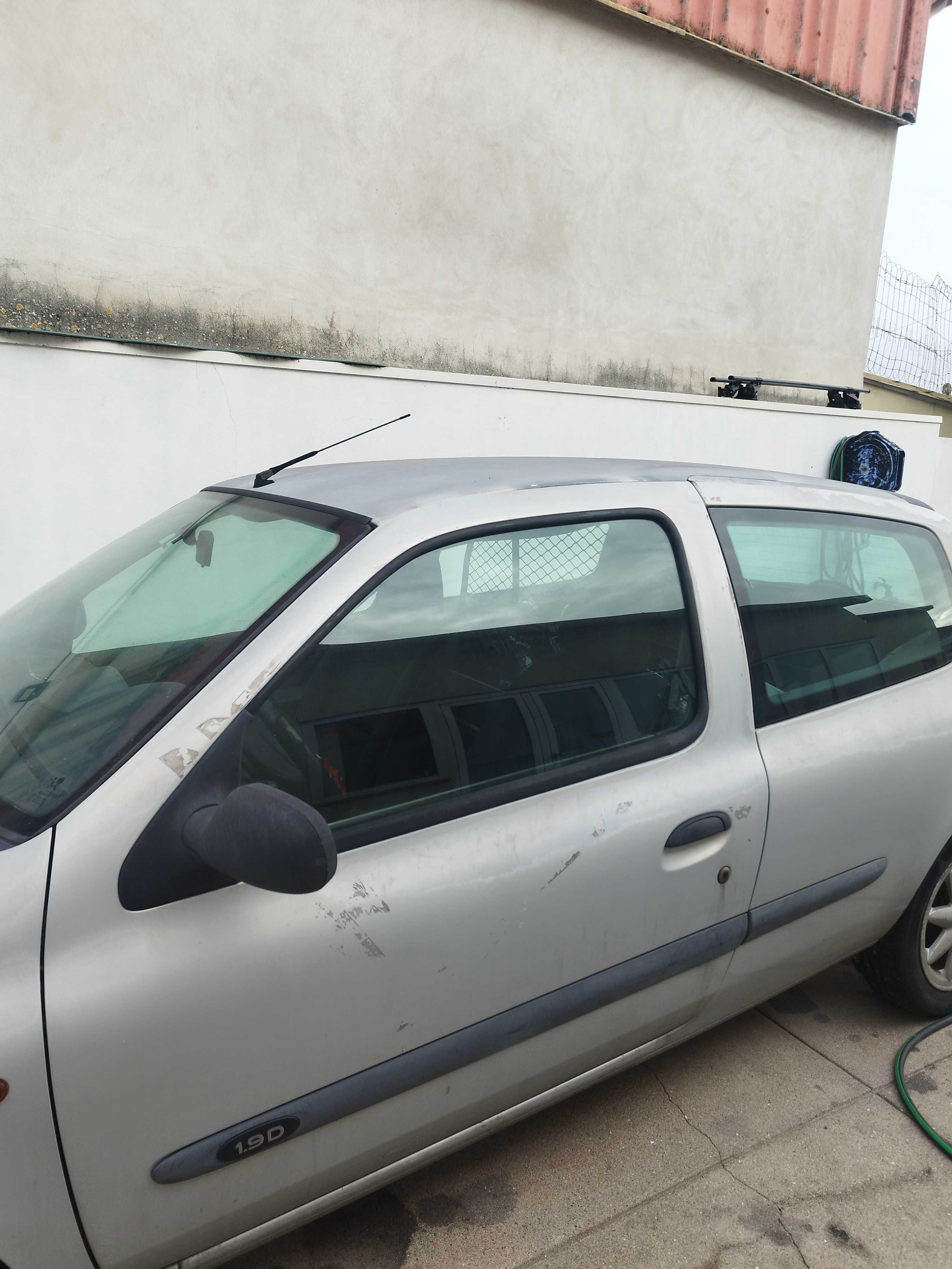 Renault Clio ll 1.9 Diesel ano 2000