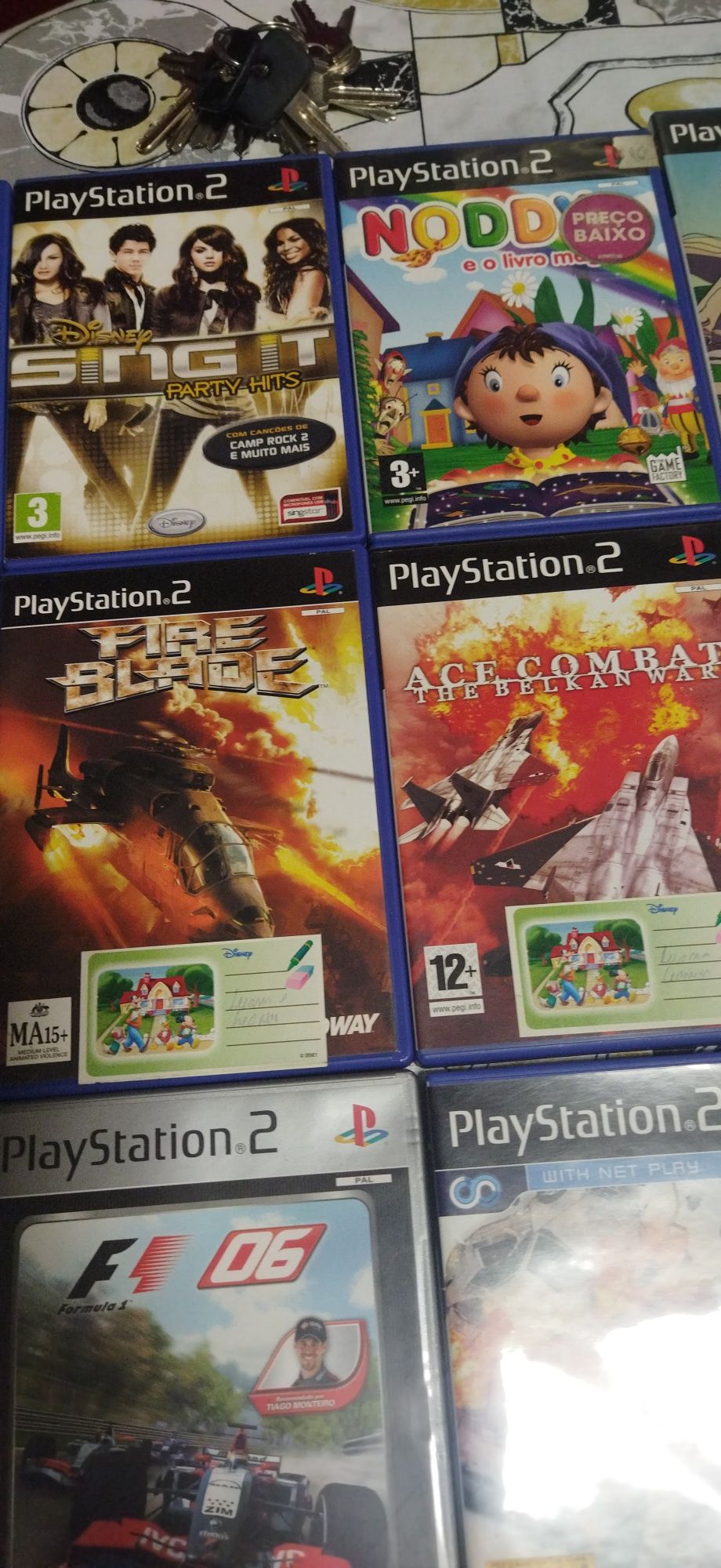 PlayStation 2 Slim (jogos vendidos em separado)