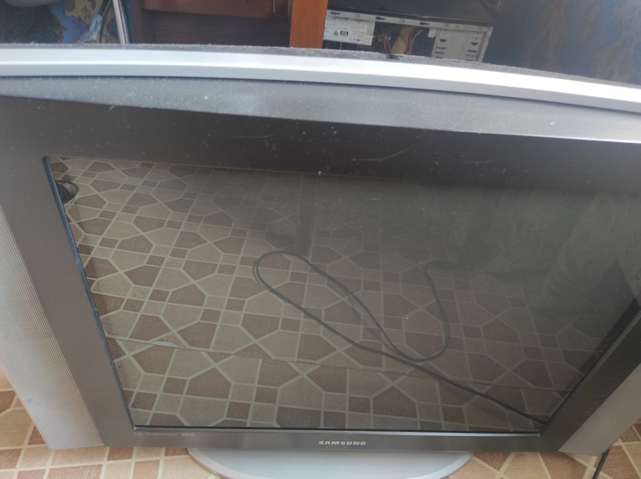 Телевизор Samsung