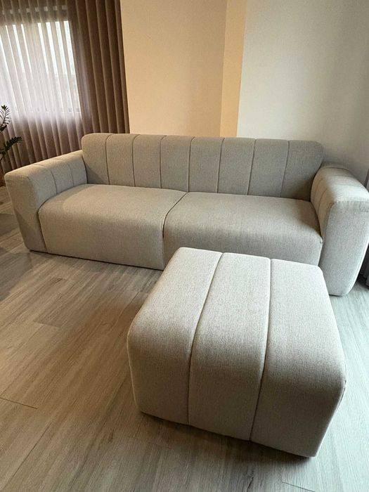 Sofá + Puff da marca Cabeceiras