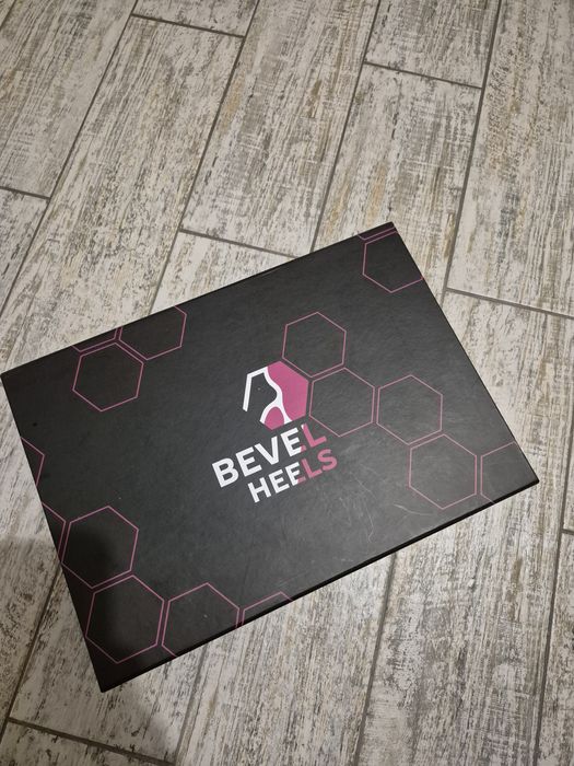 Танцевалтные туфли High heels на 26.5см натуральная замша