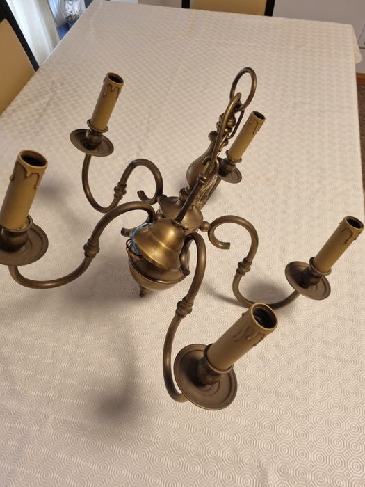 Candeeiro de tecto, em latão (antigo)