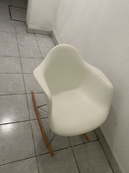 Cadeira Baloiço igual nova