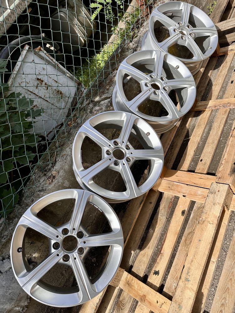 Alufelgi OE Mercedes 17 cali 5x112 CLA, A, B Czujniki !! Super stan !