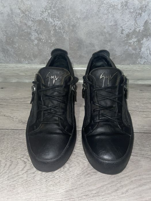 Giuseppe Zanotti shoes жузеп занотти рай симонс рик овенс баленсиага