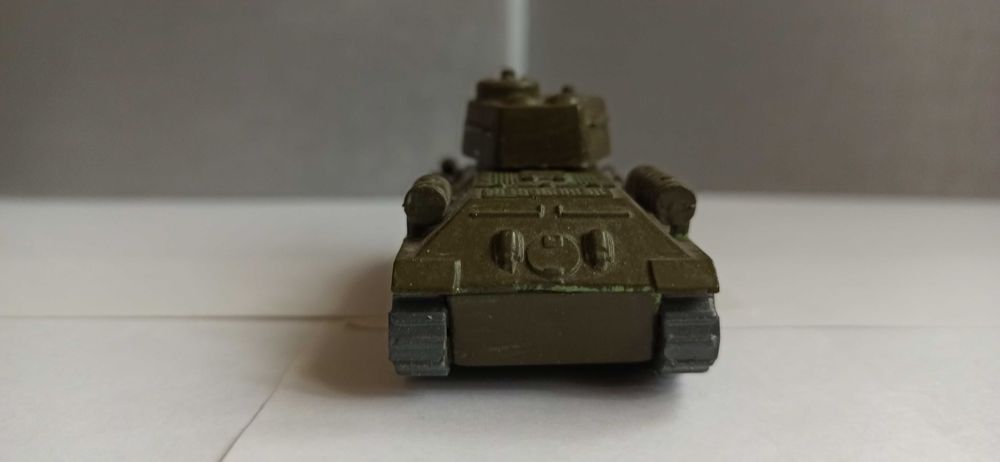 Танк Т-34-76 образца 1943 г. переделка