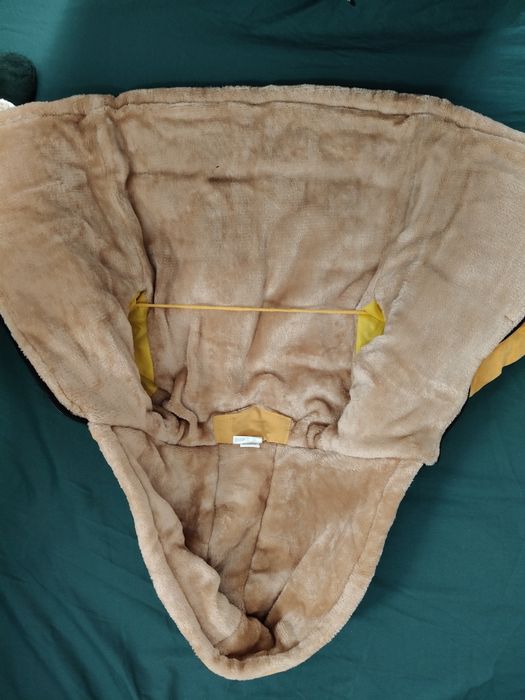 Kurtka zimowa 9-12 miesięcy cieplutka