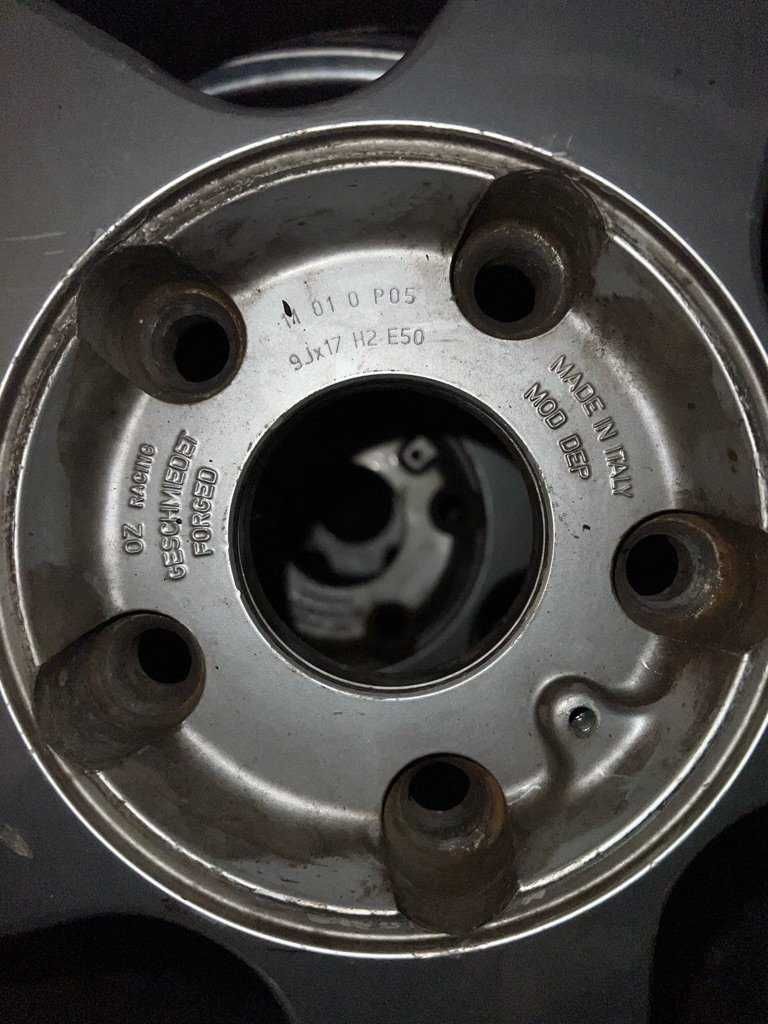 OZ Futura 17" 5x130 9j et50 + 10j et48 Porsche 911 930, 993 996 bbs rh