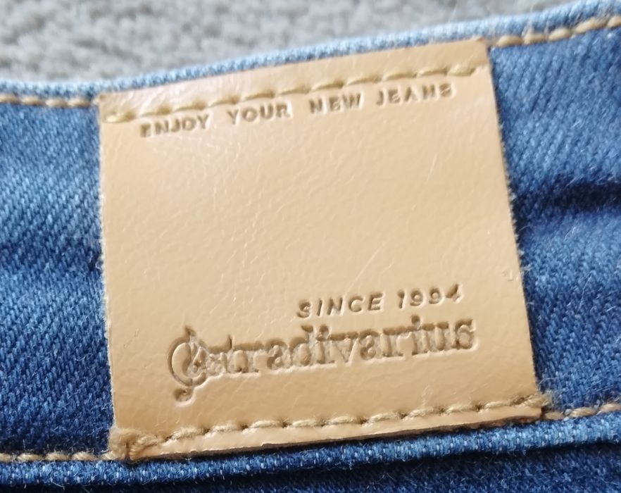 Spodnie jeans damskie Rozm. 42