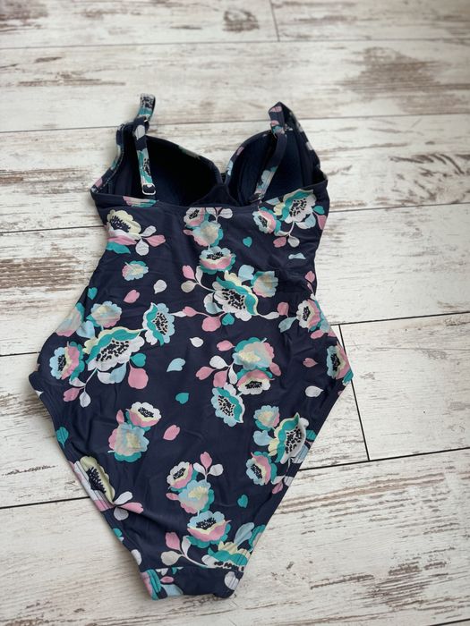 Купальник сдельный слитный S