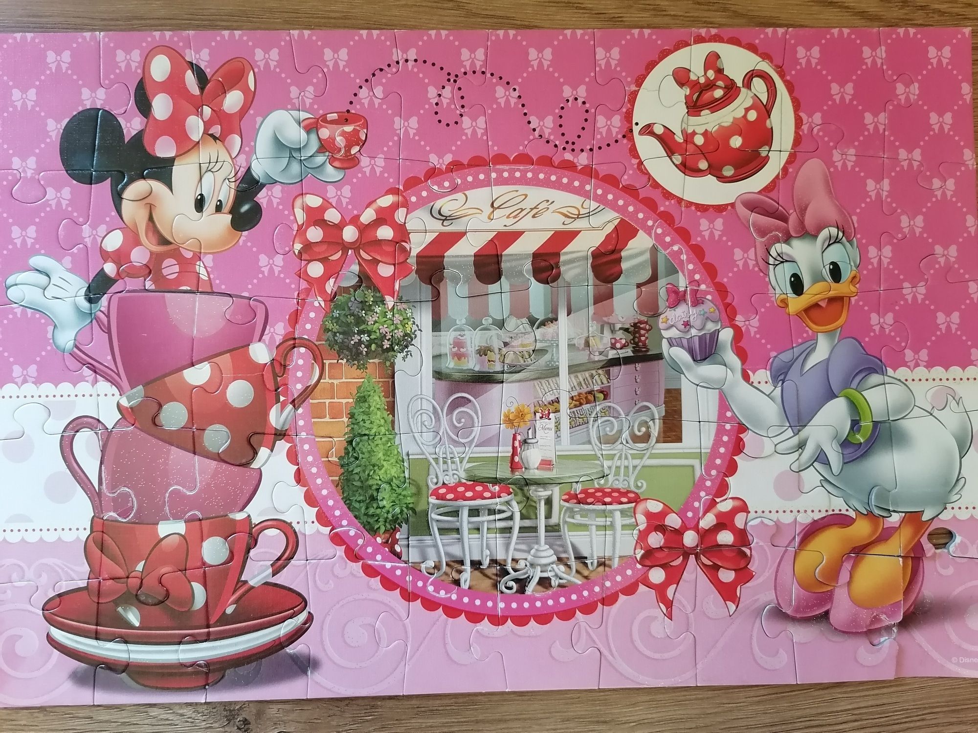 Puzzle 4w1 Disney Junior + gratis Minnie Mouse