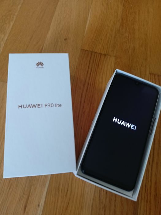 Telefon Huawei P30 Lite