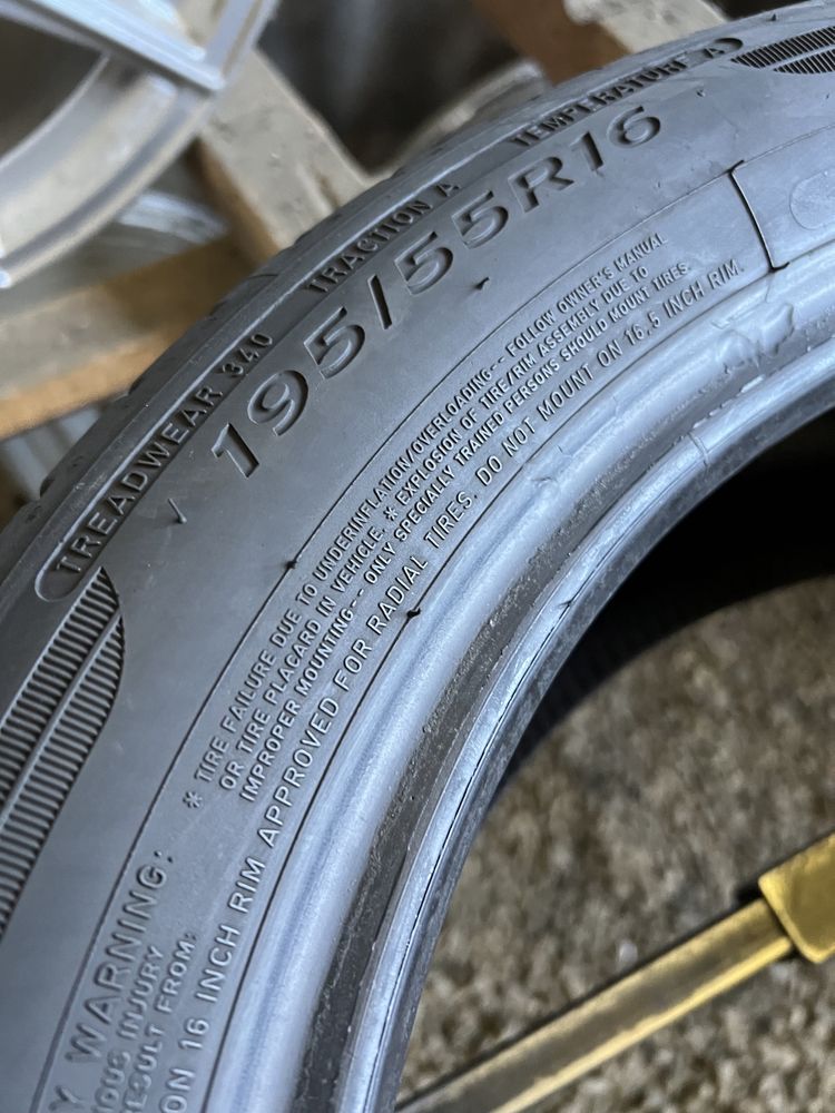 Шини Резина Літні 195 55 16 Dunlop Spot BluResponse 4шт