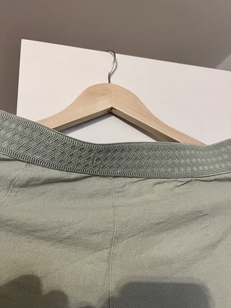 Lniano-bawełniane spodnie Reserved