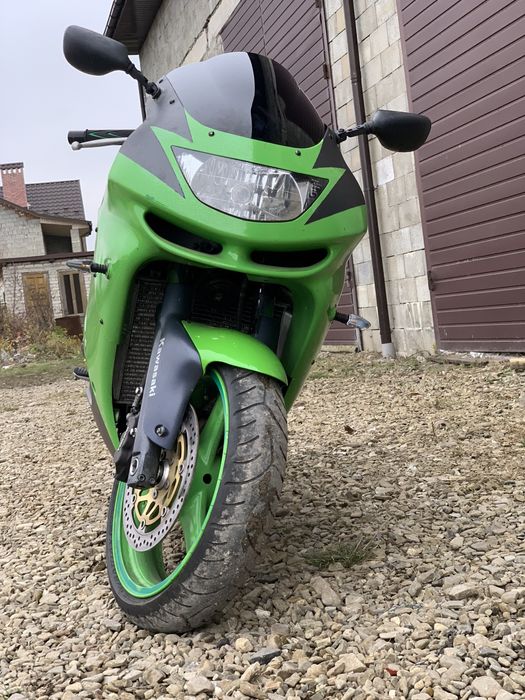 Kawasaki zx-6R ninja