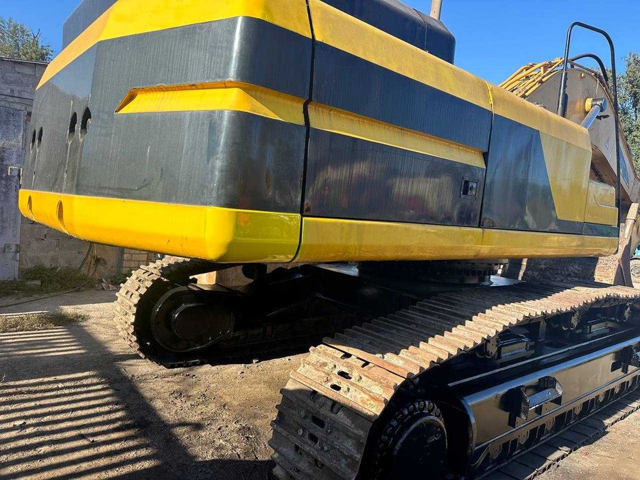 Гусеничний екскаватор САТ 345BL