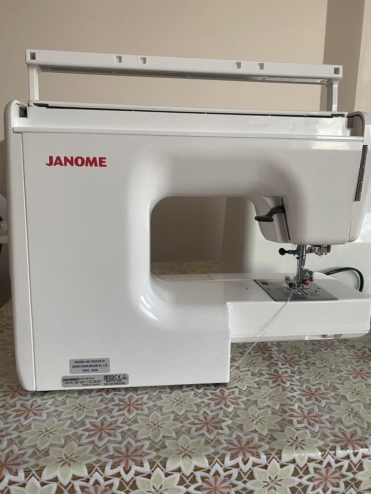Швейная машинка janome decor excel