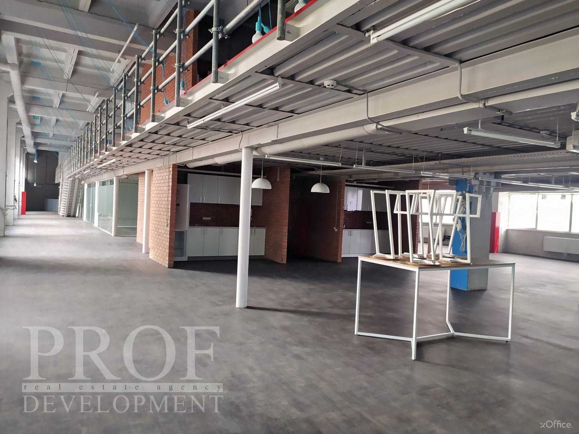 Сучасний LOFT з вільним плануванням (1700 м2)