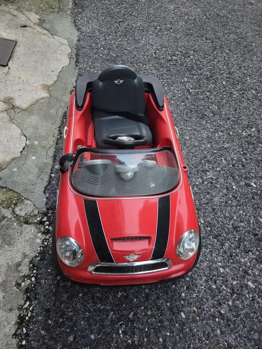 Carro elétrico  pada crianças