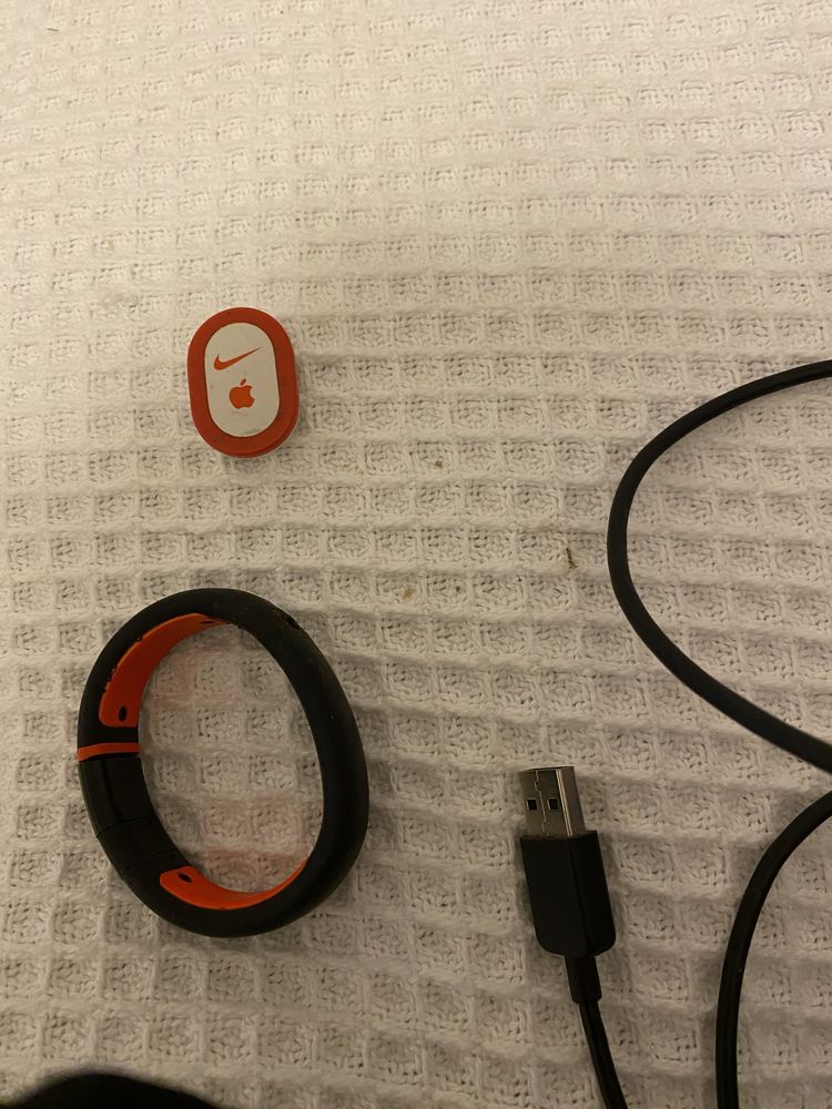 Pulseira Nike fuelband e chip para tenis apple