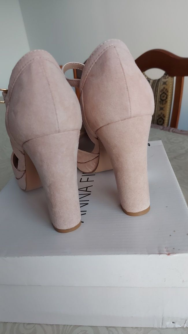 Buty Anna Field r.38 24cm