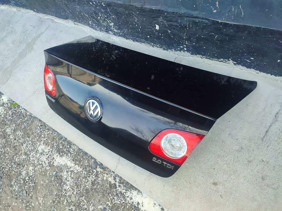 Фонарі,замок на Фольксваген Пассат Б6 седан Volkswagen Passat B6