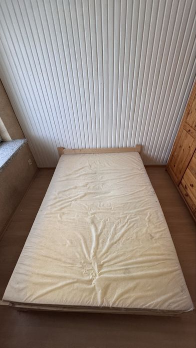Łóżko sosnowe 200x140 z materacem