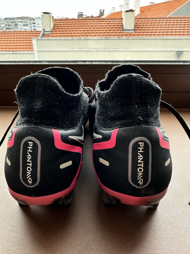 Chuteiras Nike  como novas