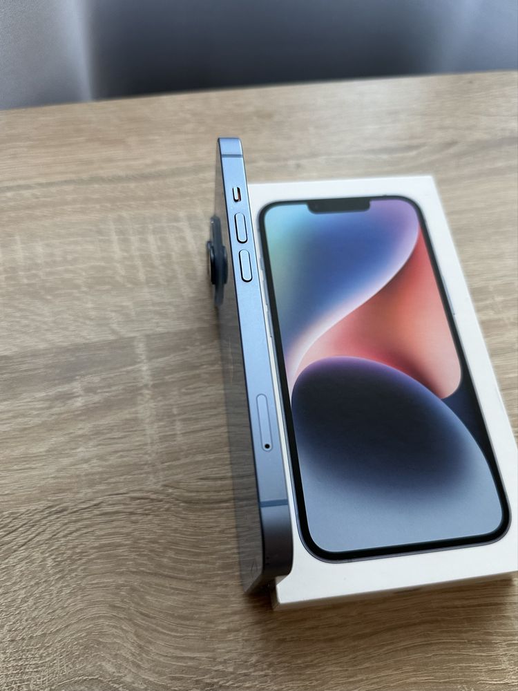 Iphone 14 128GB Niebieski + Etui + Kabel