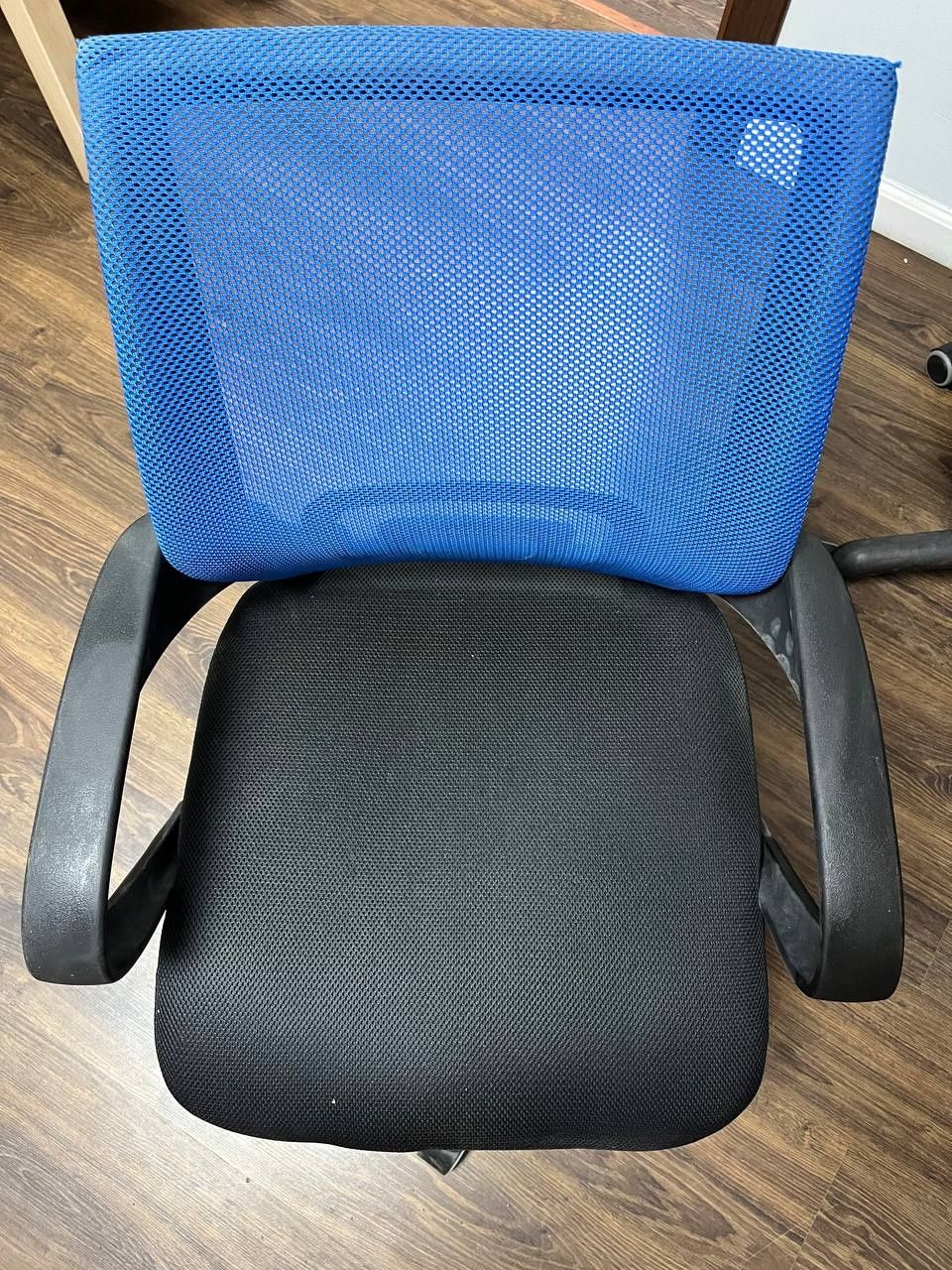 Крісло комп'ютерне офісне