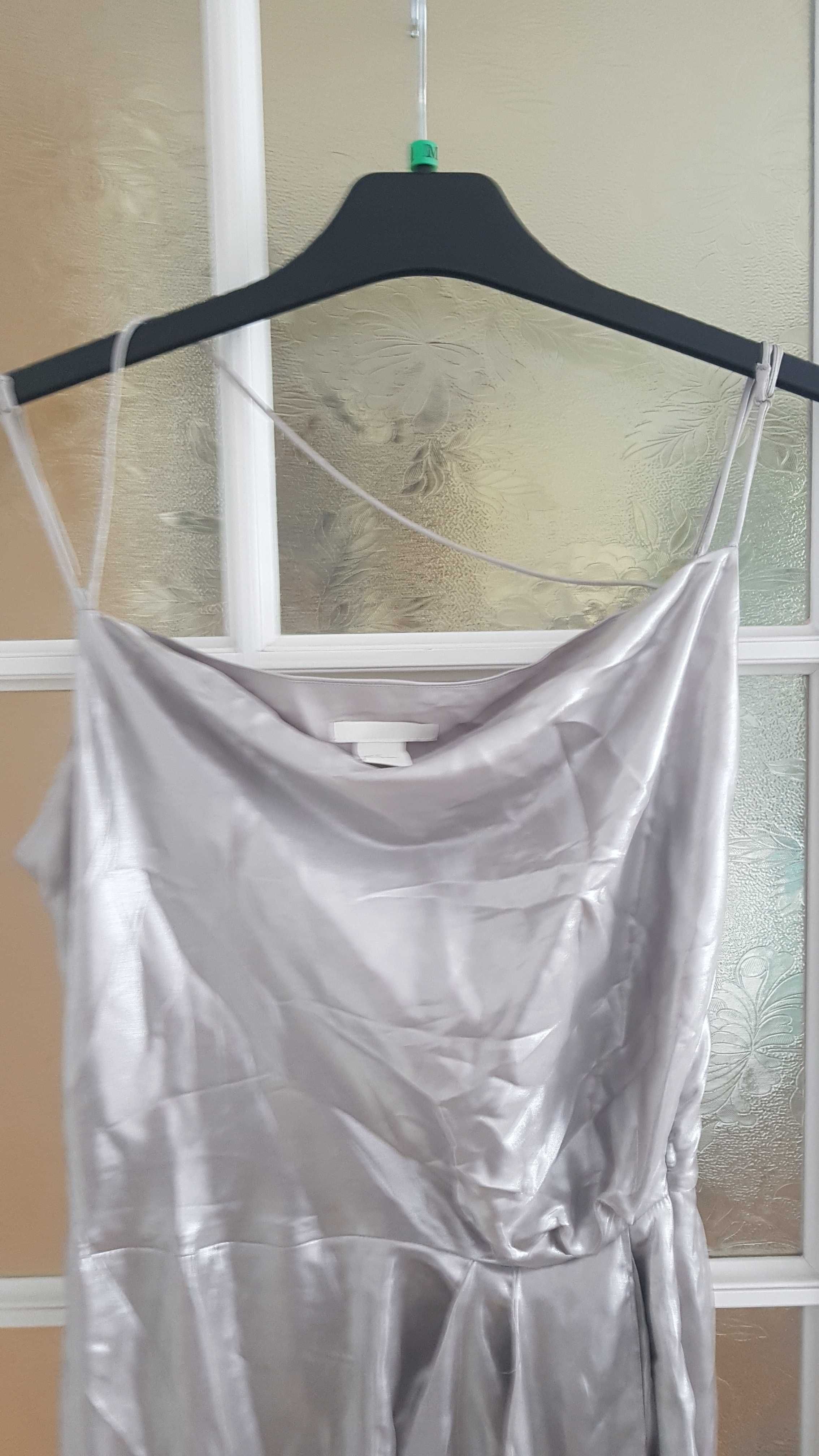 Śliska lejąca Srebrna sukienka H&M rozmiar 38 M