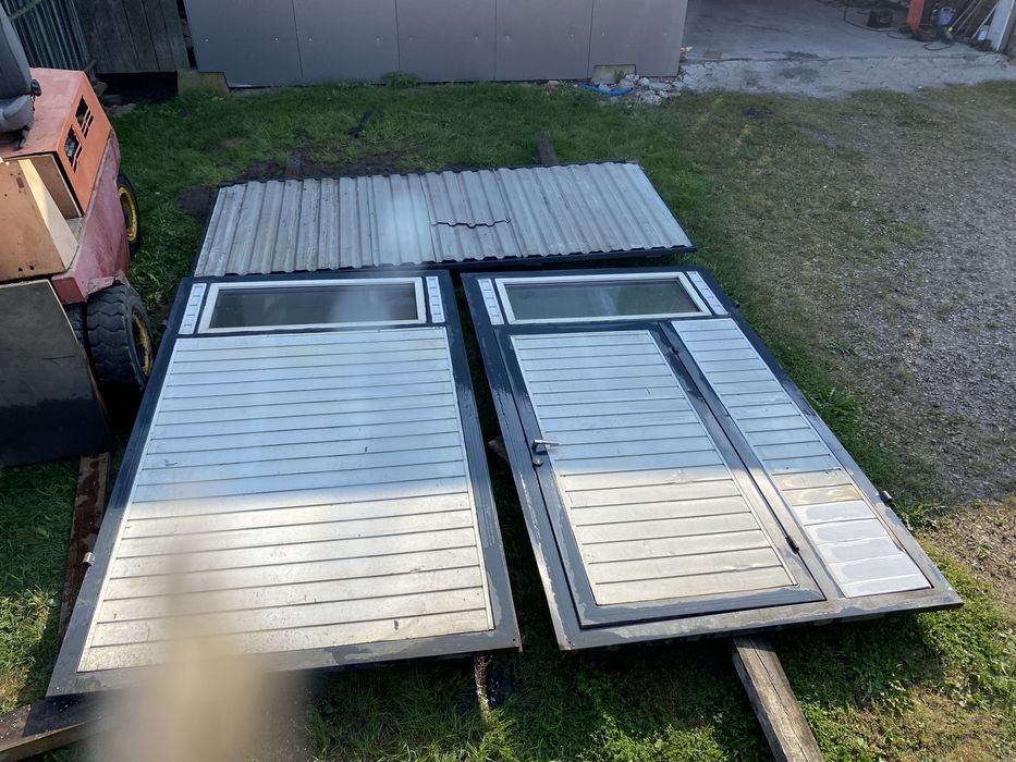 Sprzedam bramę garażową