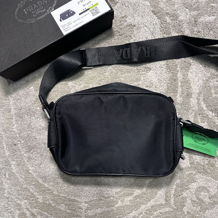 Сумка через плече prada Prada мессенджер прада сумка через плечо