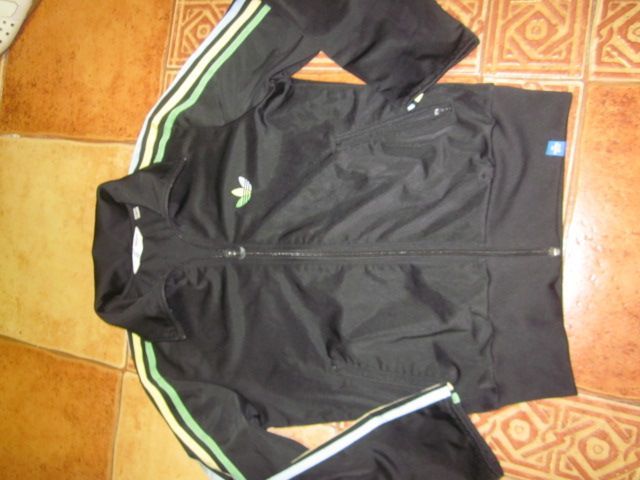 Bluza Adidas damska kolor czarny rozmiar 36 z kieszeniami