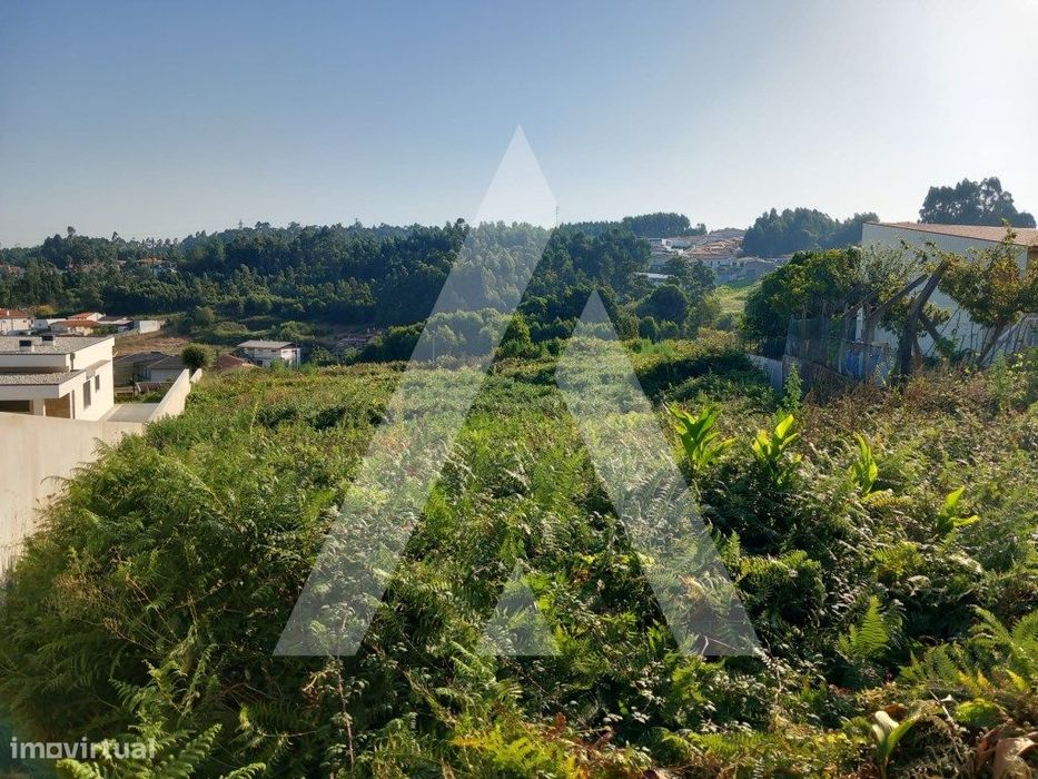 Terreno para construção em Nogueira de Regedoura, Santa Maria da Feira