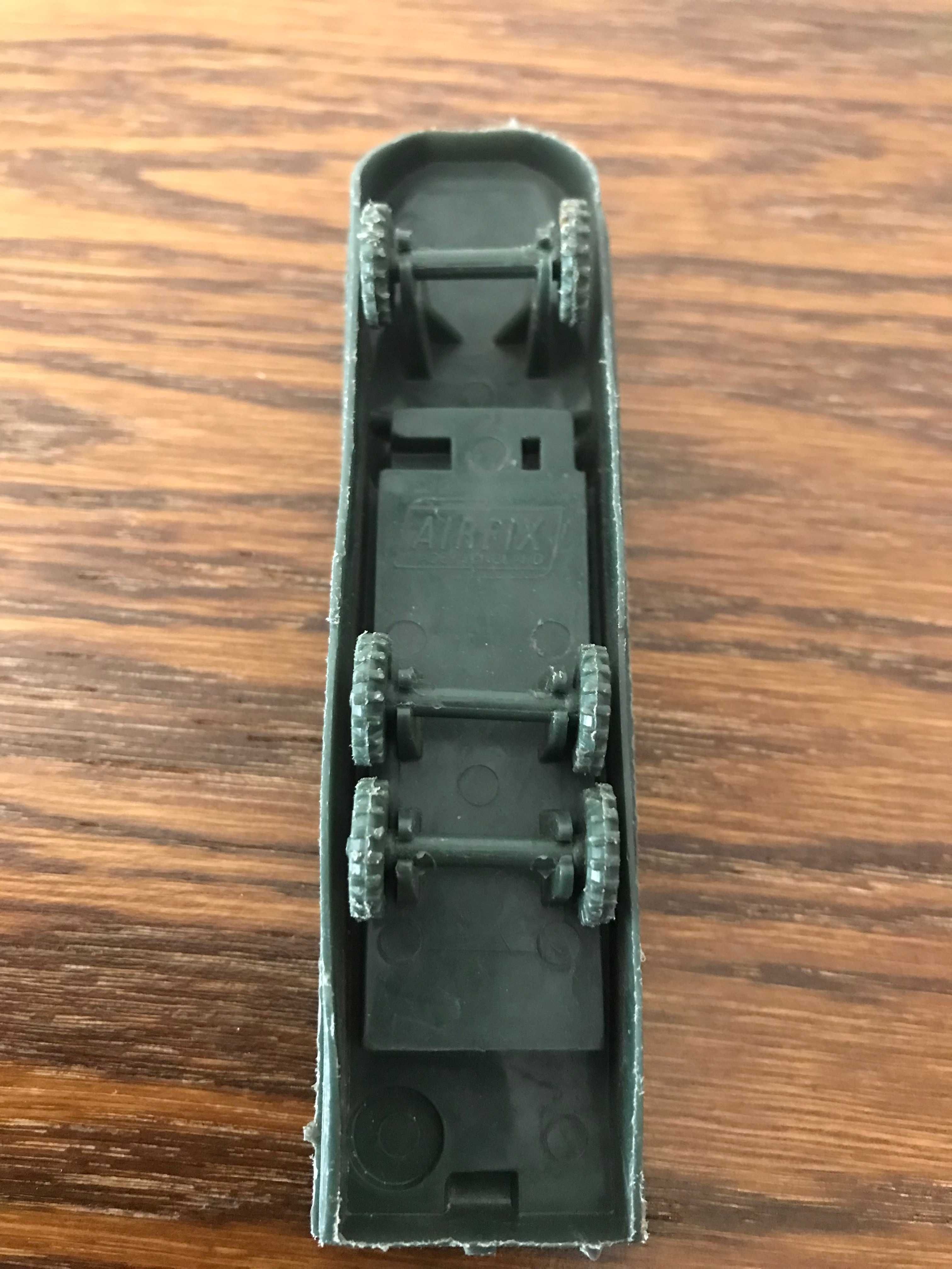 zabawka pojazd wojskowy Airfix DUKW amfibia #1692 1:72 vintage PRL