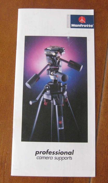 Tripé Manfrotto 074 Professional com cabeça Super Ball 268