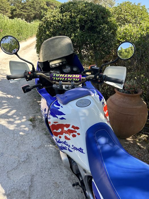 Honda Africa Twin 750 rd07
