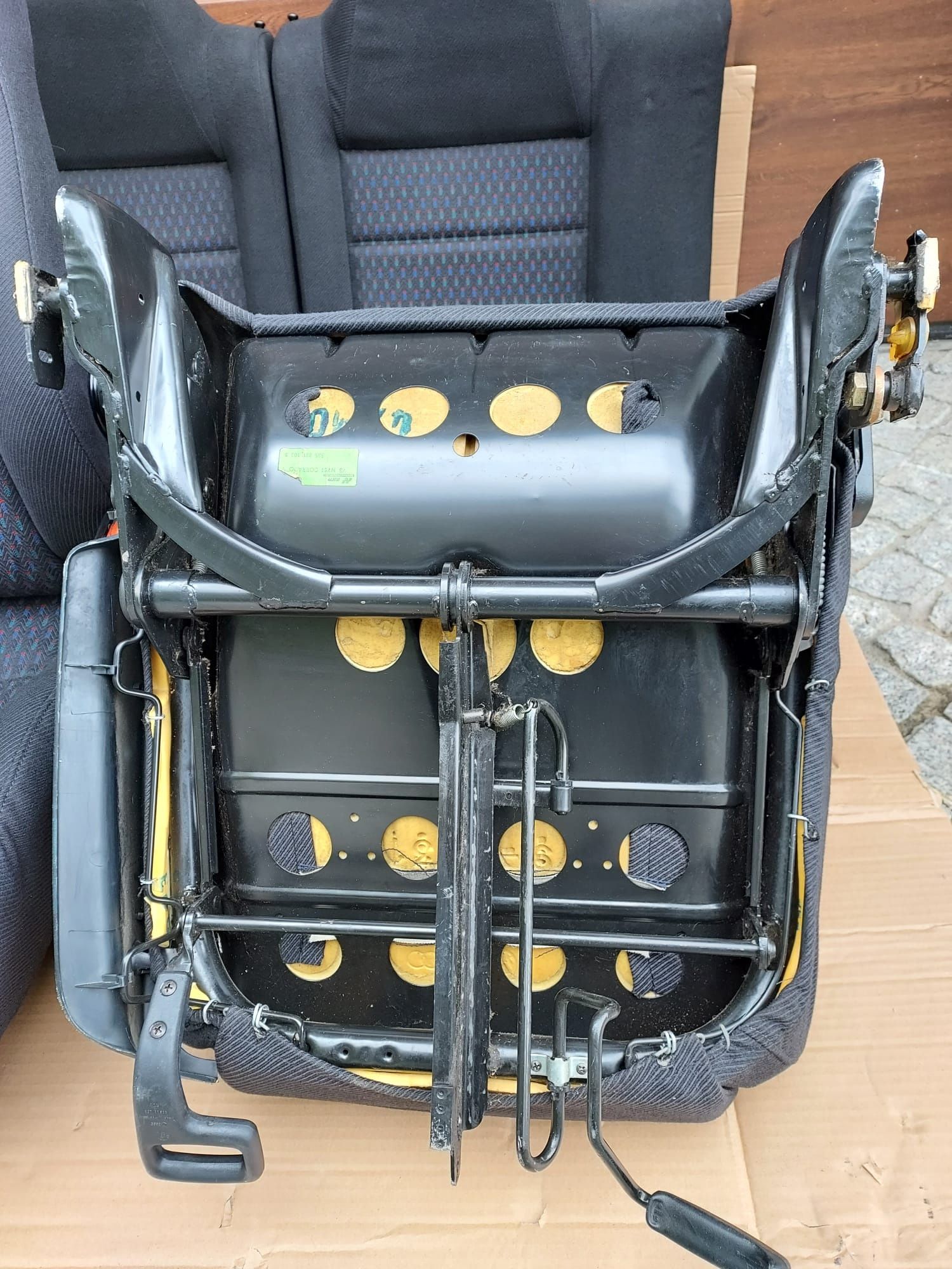 Komplet foteli+boczki w 100% oryginalny VW Corrado  Karmann