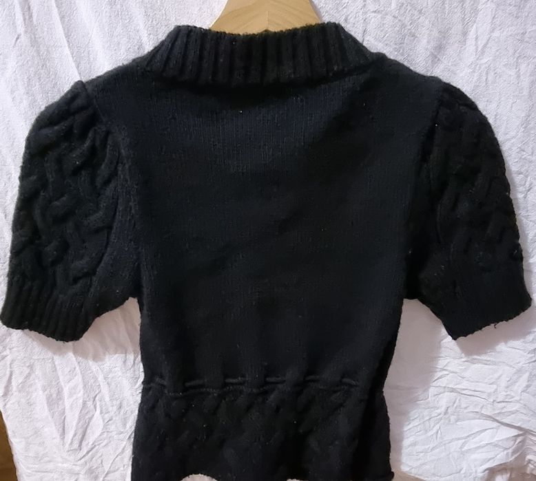 Czarny sweter bolerko narzutka akryl George rozm. XS 32 4