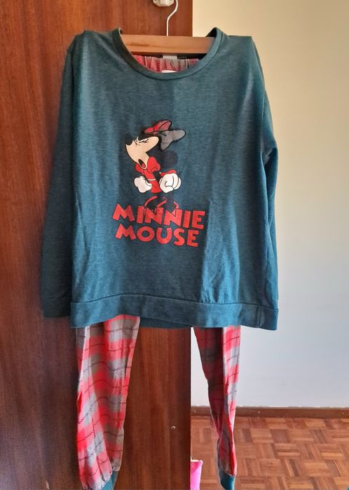 Lote de roupa da meia estação para menina. Tamanho 12 anos