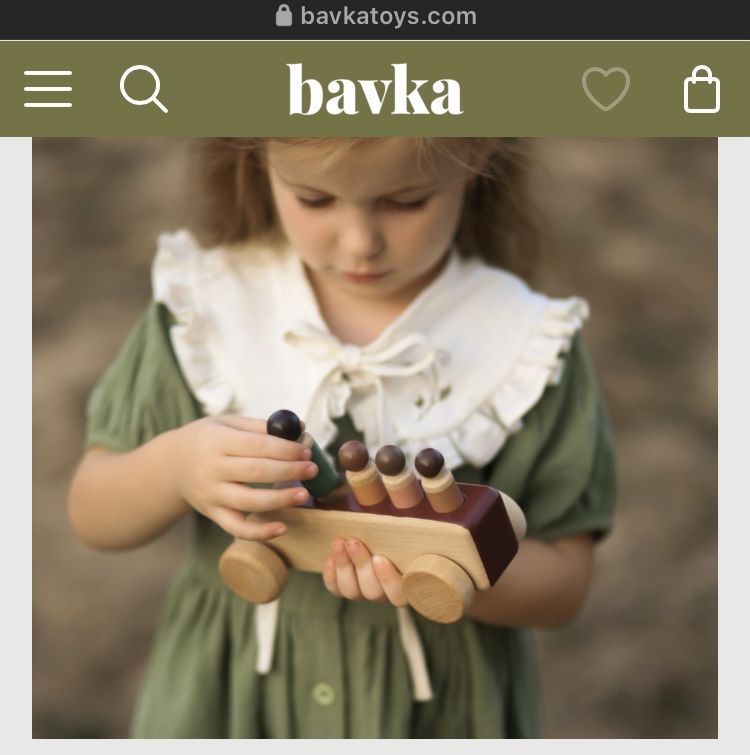 Іграшка монтесорі машинка Bavka