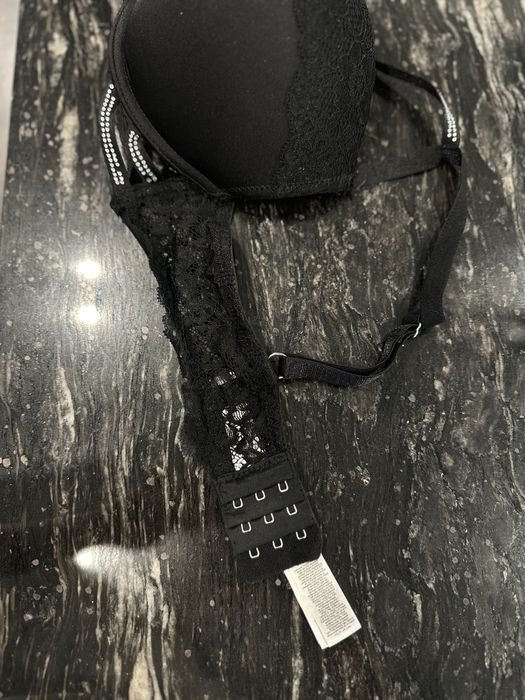 Бюстгальтер з стразами