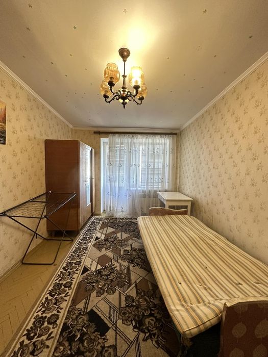 Здається 1 кімнатна квартира, р-н Осташівка